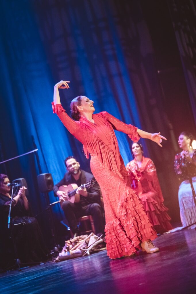 Rocío Pozo bailaora flamenco historia tradición andaluza escenario profesional