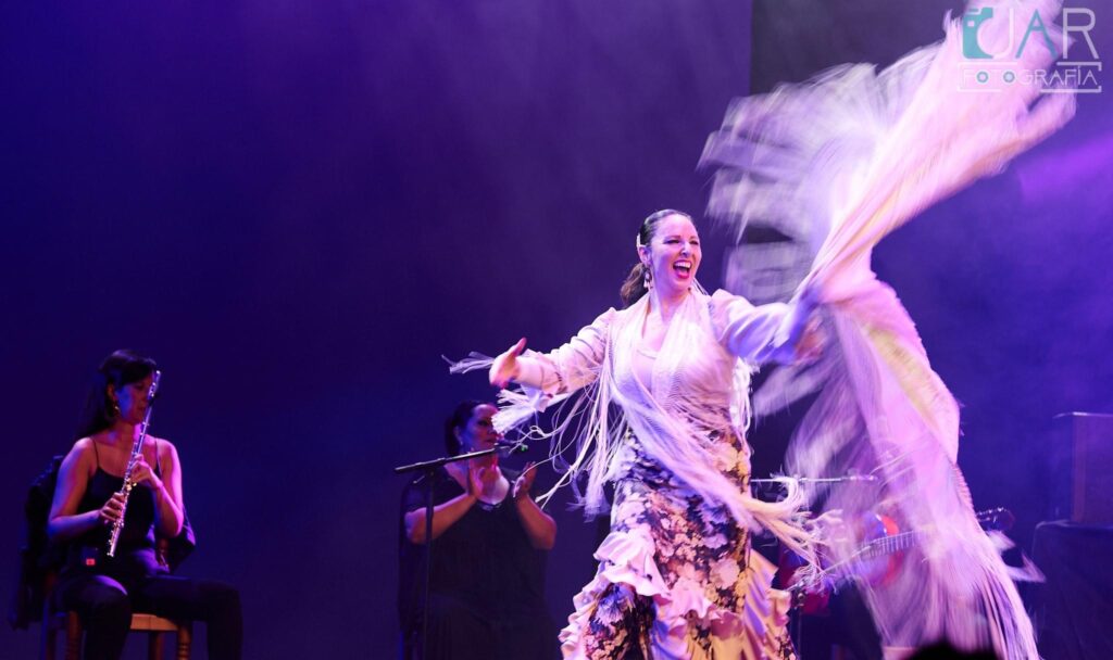 bailando flamenco